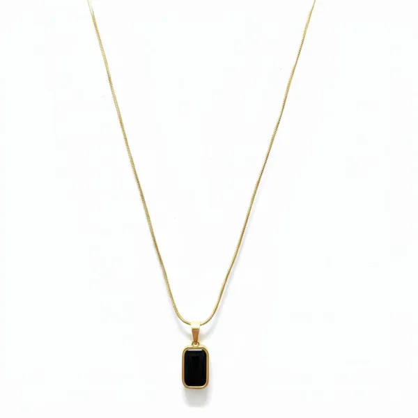 Golden_Stainless_Steel_Anti_Tarnish_Pendant_Chain_Set_For_Women