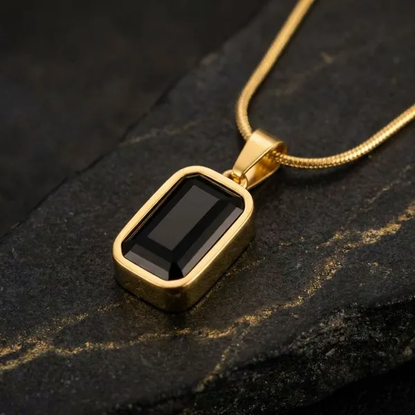 Golden_Stainless_Steel_Anti_Tarnish_Pendant_Chain_Set_For_Women