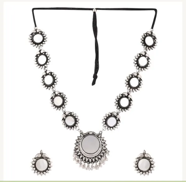 Ethnic_Fusion_Necklace_Set