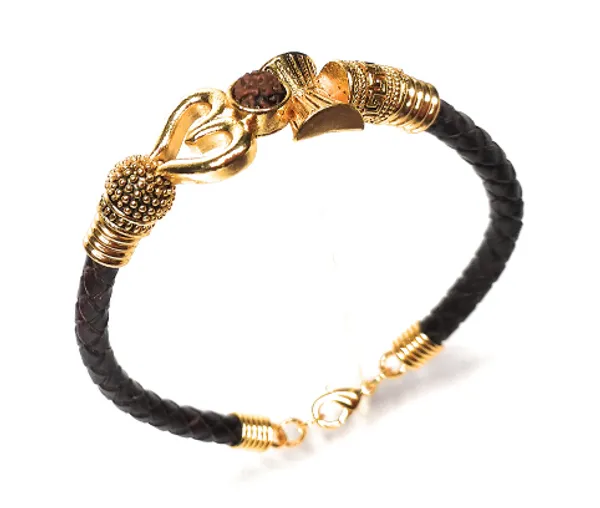 Golden_Brass_Premium_Trishul_Bracelet_For_Unisex