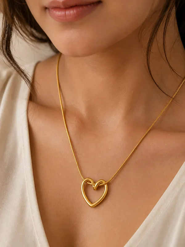 Minimal_Heart_Pendant_Chain_Neckalce