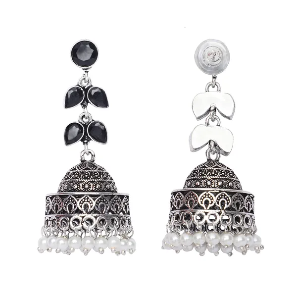 Silver_Brass_Premium_Leaf_Oxidised_Jhumka_For_Women