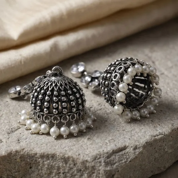Silver_Brass_Premium_Leaf_Textured_Oxidised_Jhumka_For_Women