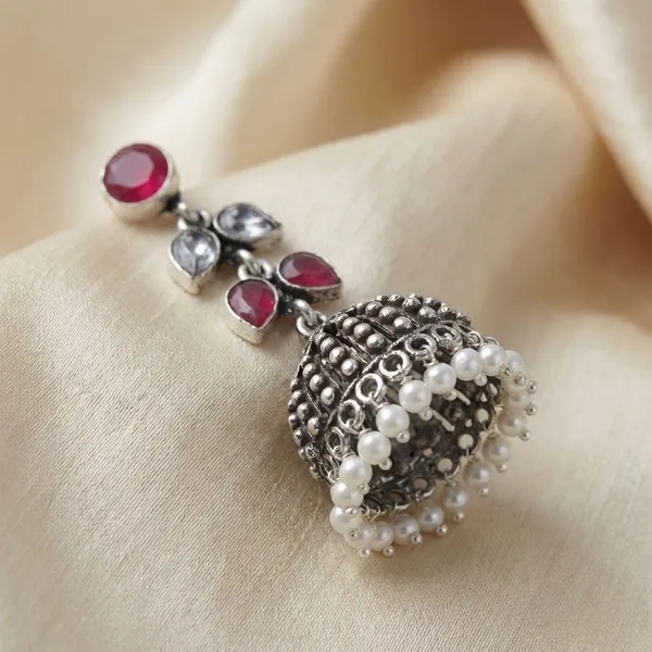 Pink_&_White_Leaf_Textured_Jhumka