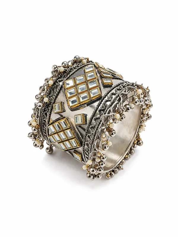 Dual__Tone_oxidised_Golden_Kundan_Beds_Handcuff_Bangle