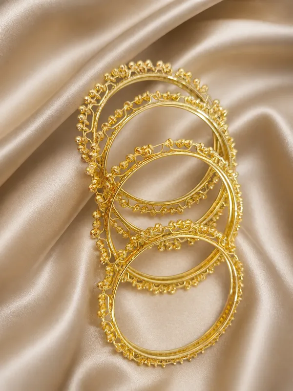 Royal_Broad_Kashmiri_Bangles_with_Ghungroo_Set_of_4