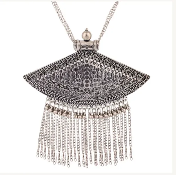 Silver_Alloy_Premium_Statement_Necklace_Set_For_Women