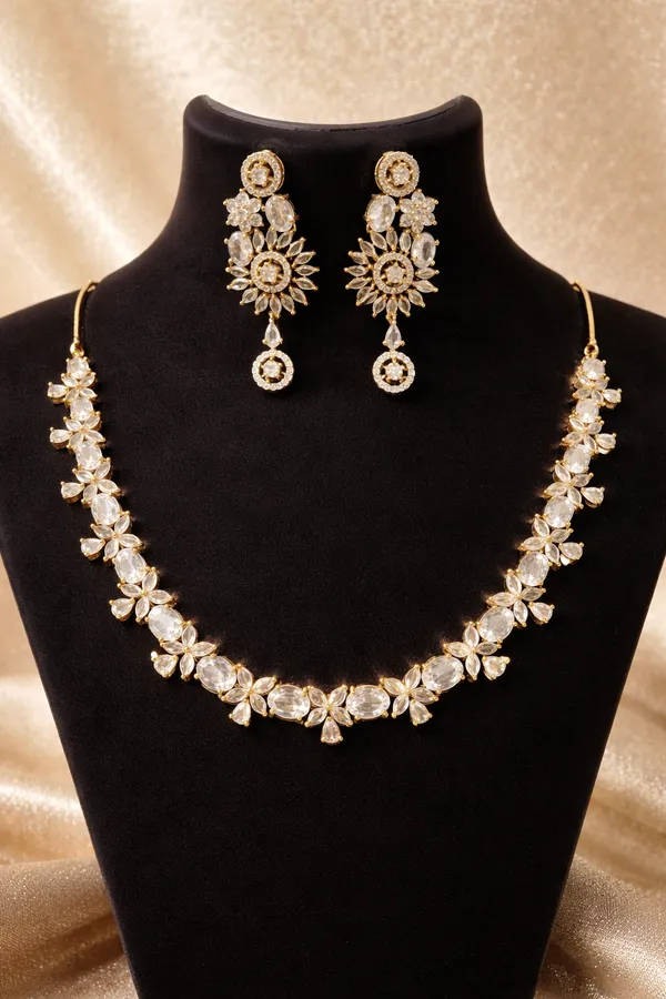 Royal_White_AD_Necklace_Set