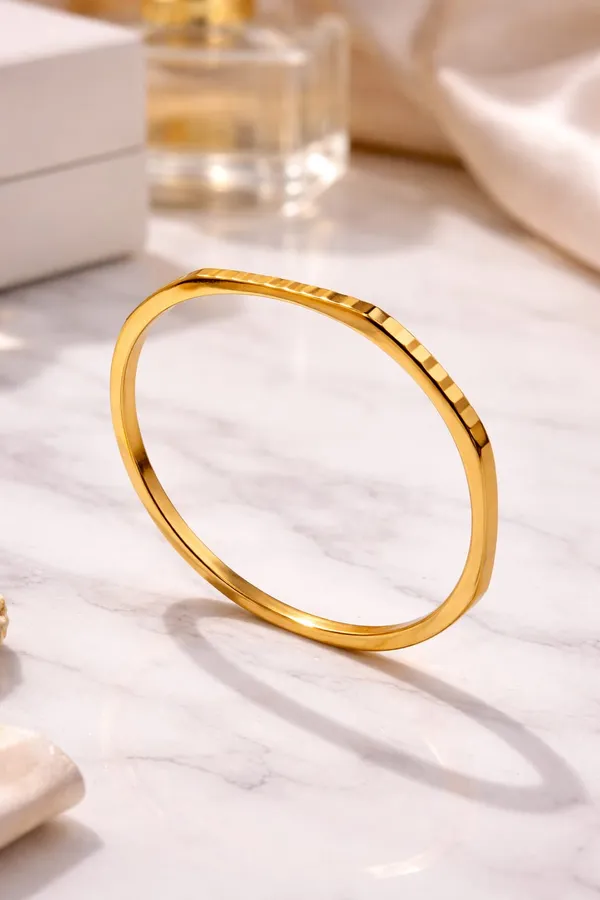Premium_Gold_Plated_Stainless_Steel_Anti_Tarnish_Textured_Side_Cut_Bangle