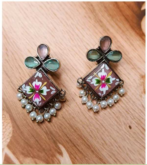 Lilac_Brass_Premium_Hand_Painted_Lilac_Stone_Floral_Kite_Earrings_For_Women