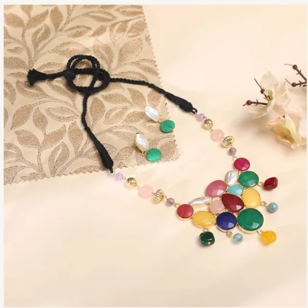 Multicolor_Brass_Plated_Onyx_Stone_Studded_Heavy_Pendant_Necklace_Set_For_Women