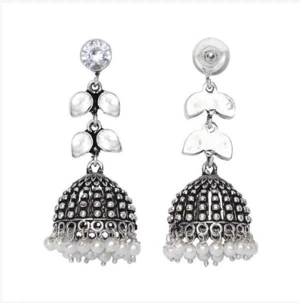 Silver_Brass_Premium_Leaf_Textured_Oxidised_Jhumka_For_Women