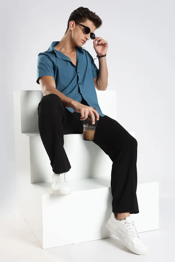 Glacial_Blue_Nylon_Spandex_Classic_Stitchless_Shirt_For_Men