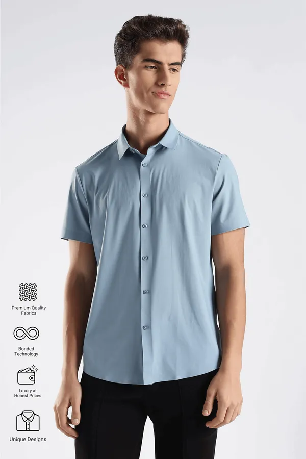 Sky_Blue_Nylon_Spandex_Stitchless_Shirt_For_Men