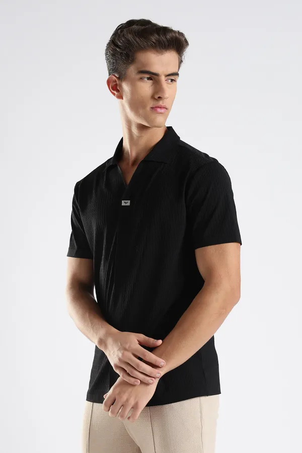 Black_Nylon_Spandex_Stitchless_T-Shirt_For_Men