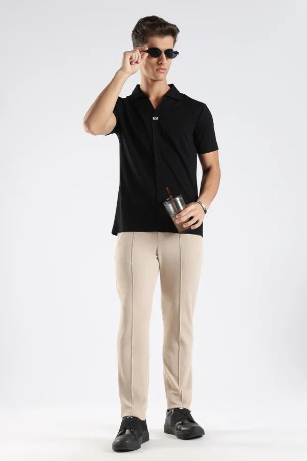 Black_Nylon_Spandex_Stitchless_T-Shirt_For_Men