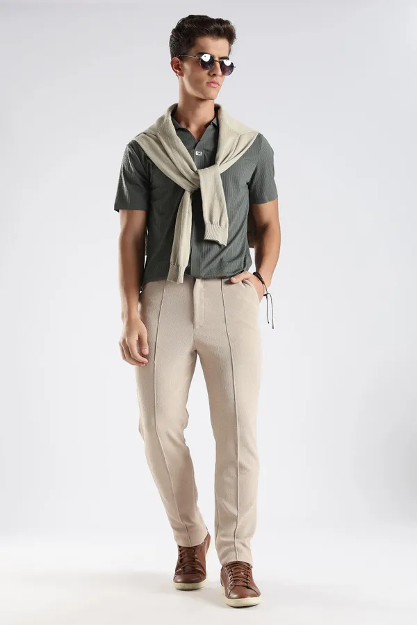 Olive_Green_Nylon_Spandex_Stitchless_T-Shirt_For_Men