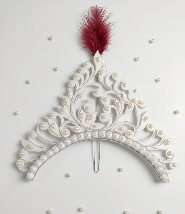 White_Shola_Feather_Accent_Embellished_Mukut_For_Women