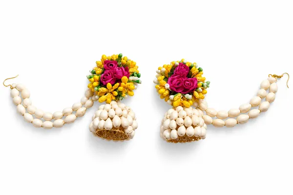 Floral_Wedding_Jewellery_Set_For_Haldi_&_Traditional_Occasions