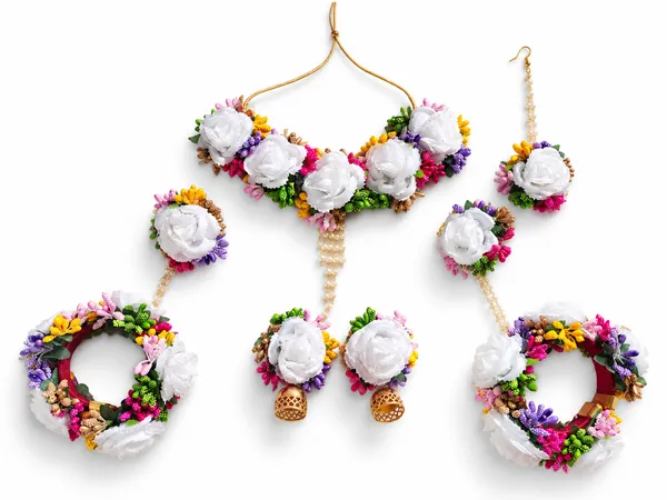 Floral_Bridal_Jewellery_Set_For_Traditional_Wedding_Celebrations