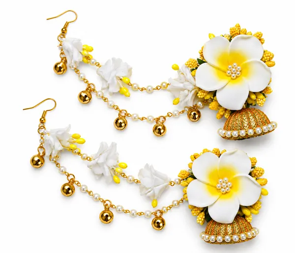 Handmade_Flower_Jewellery_Set_For_Haldi_Ceremony_&_Wedding