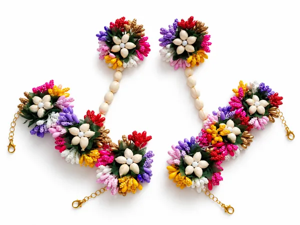 Traditional_Handmade_Flower_Jewellery_Set_For_Wedding_Celebrations