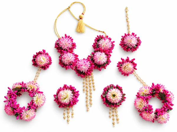 Bridal_Floral_Jewellery_Set_For_Haldi,_Mehendi_&_Wedding