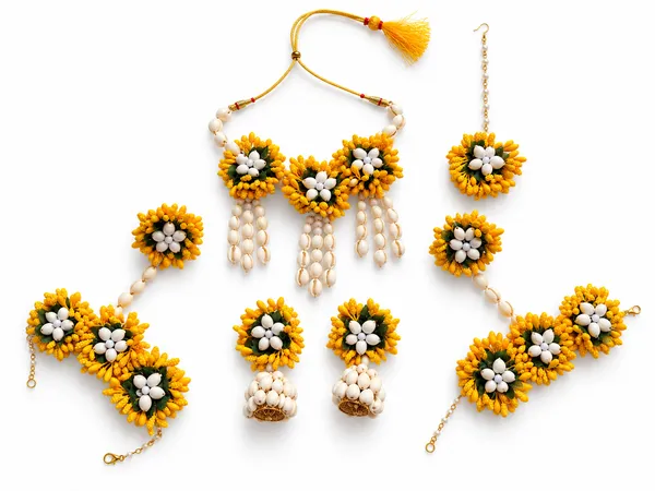 Handmade_Flower_Jewellery_Set_For_Bengali_Bride_&_Traditional_Events