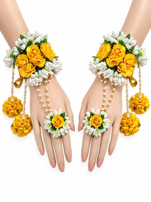 Elegant_Floral_Jewellery_Set_For_Wedding_&_Festive_Occasions