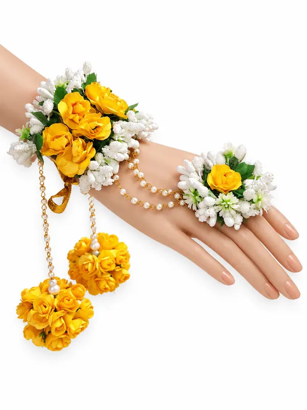 Elegant_Floral_Jewellery_Set_For_Wedding_&_Festive_Occasions