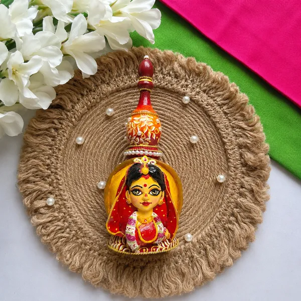 Multicolor_Bamboo_Deity_Figurine_Sindoor_Holder