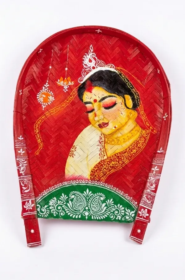 Zevastra_Multicolor_Bamboo_Traditional_Woman_Art_Wall_Hanging_Winnowing_Tray