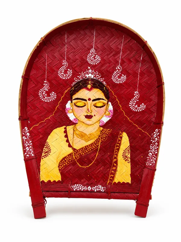 Zevastra_Multicolor_Bamboo_Bengali_Bride_Painted_Arched_Winnowing_Tray
