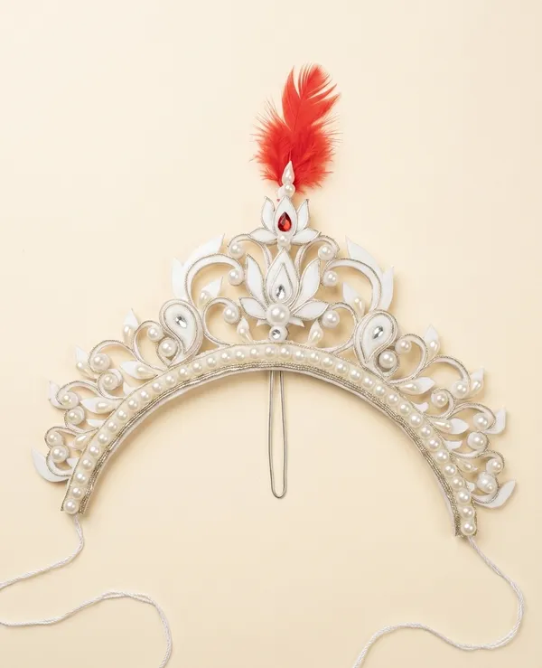 White_Shola_Openwork_Scroll_Pearl_Red_Stone_Mukut_For_Women
