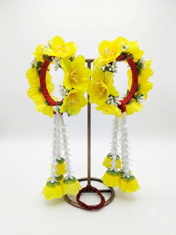 Pink_Polyester_Artificial_Flower_Bangles_For_Women
