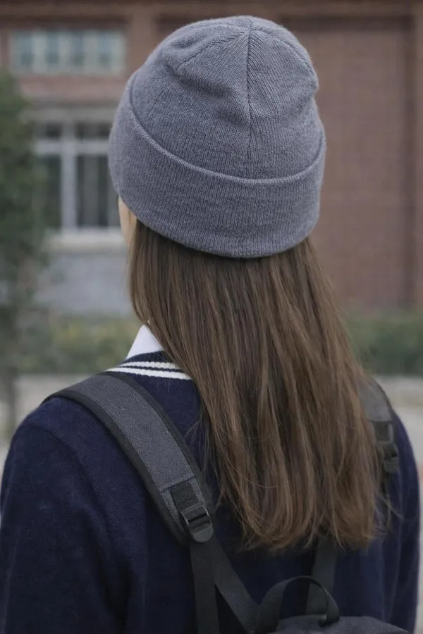 __School_Caps_For_Boys_Girls_Beanie_Acrylic_Cap_For_Heavy_Winter_Warm_Cozy_And_Breathable_Fabric_Soft_Cap,_Grey_|_Age_5-12Y