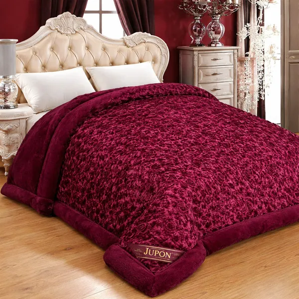 __Winter_Quilt_480_Gsm_Double_Bed_Plush_Down_Alternative_Microfiber_Filled,_Violet