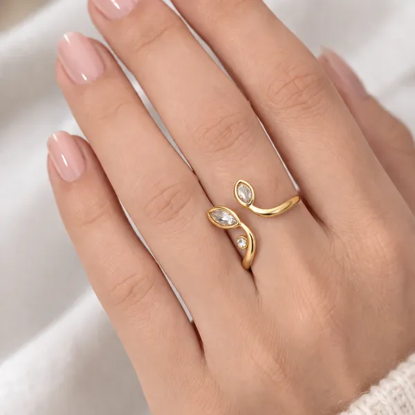 Aurelia_Leaf_Ring_Golden_Stainless_Steel_Anti_Tarnish_For_Women