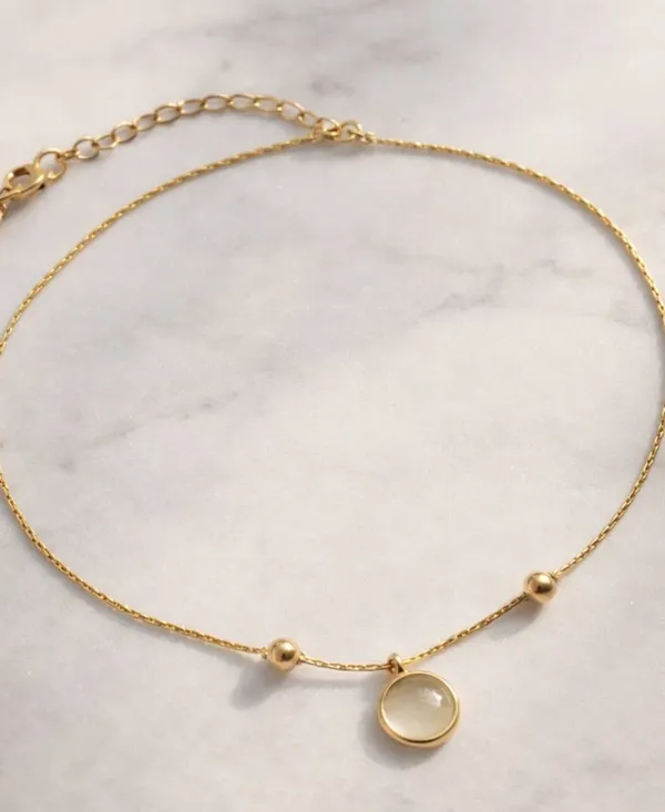 Golden_Stainless_Steel_Anti_Tarnish_Luna_Anklet_For_Women
