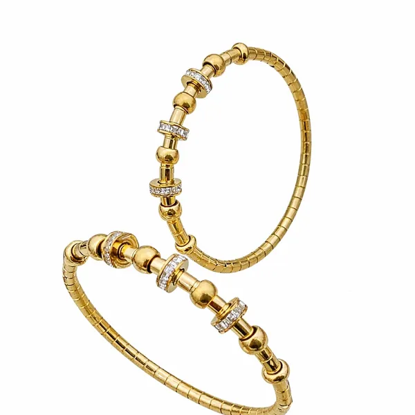 Amara_Kada_Golden_Stainless_Steel_Anti_Tarnish_For_Women