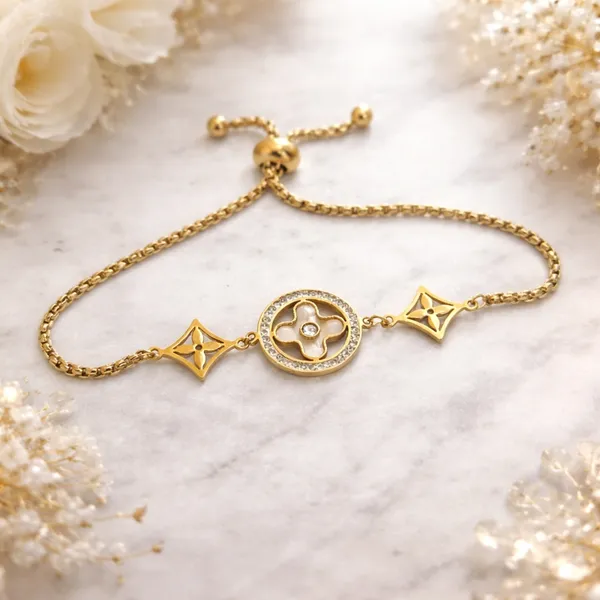 Evergreen_Bracelet_Golden_Stainless_Steel_Anti_Tarnish_For_Women