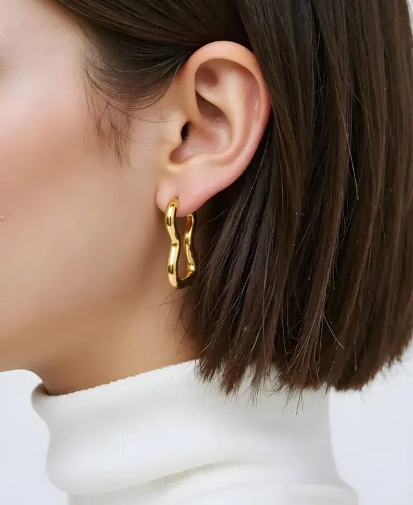 Golden_Stainless_Steel_Anti_Tarnish_Wave_Glow_Hoops_For_Women