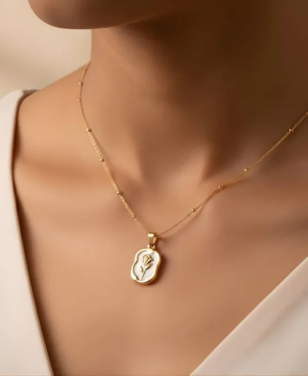 White_Stainless_Steel_Anti_Tarnish_Rosaria_Pendant_For_Women