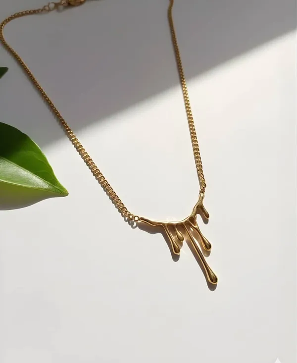 Golden_Stainless_Steel_Anti_Tarnish_Lava_Drop_For_Women