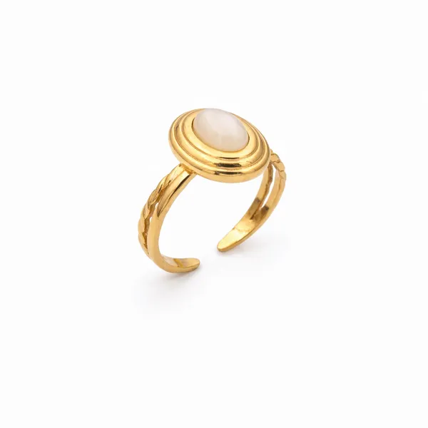 Ivora_Glow_Ring_Golden_Stainless_Steel_Anti_Tarnish_For_Women