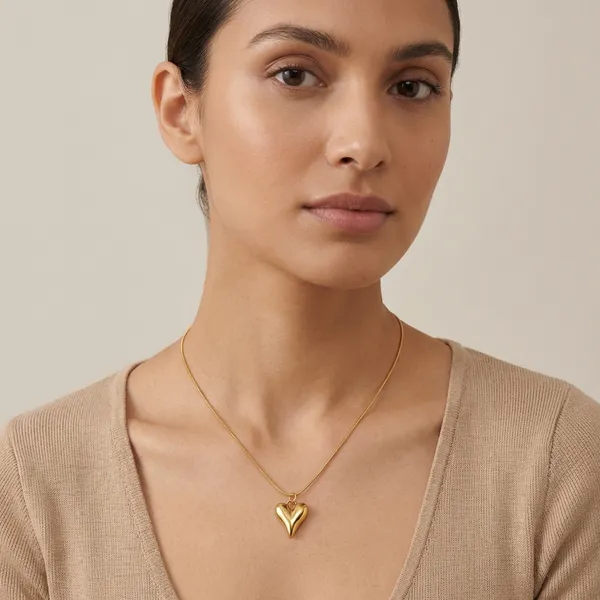 Giselle_Heart_Pendant_For_Women