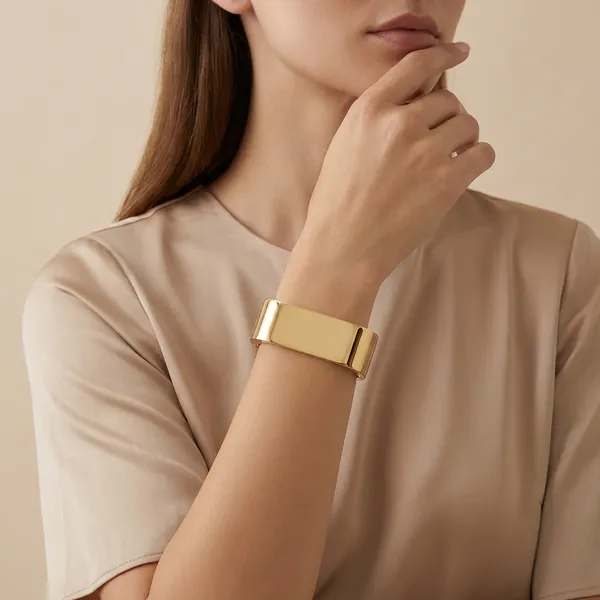Ivy_Square_Statement_Bracelet_For_Women