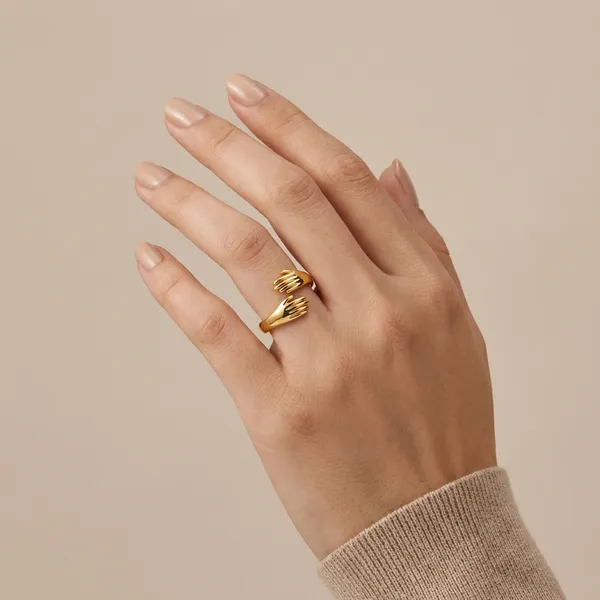 Premium_Hug_Ring_For_Women