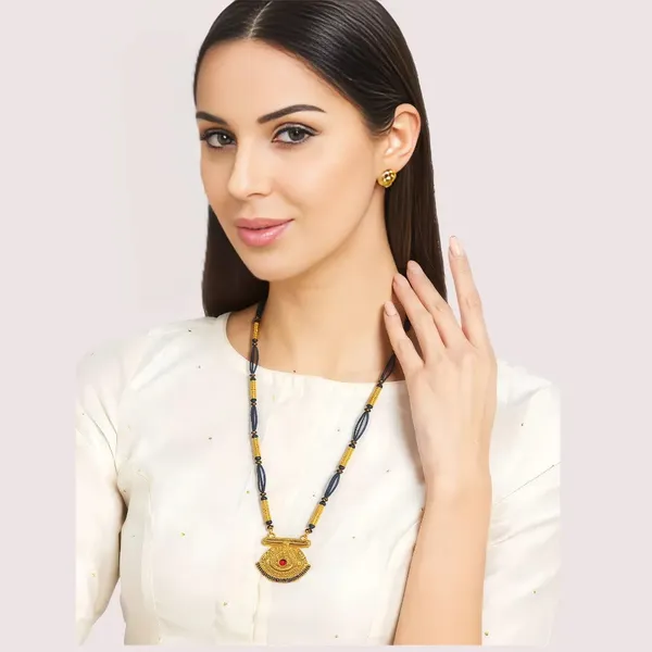 Multicolor_Elegant_Traditional_Mangalsutra_With_Beads_And_Pendant_For_Women