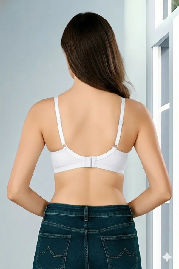 WHITE_SOFT_PADDED_BRA_FOR_WOMEN